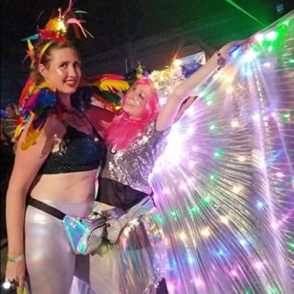 Meet Your Posher - Picture 2 of 2